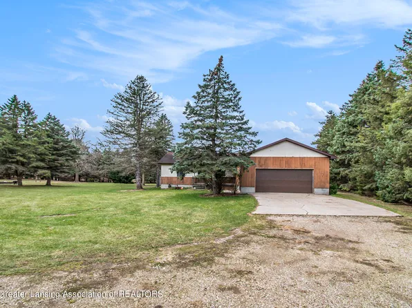 13620 Turner Rd, Dewitt, MI 48820