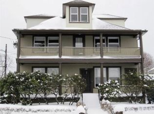 884 Waverly St #1, Framingham, MA 01702