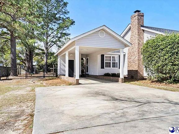 4th image of 921 Kirby Farm Dr