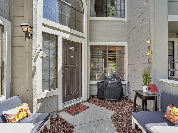4th image of 2582 Yerba Bank Ct