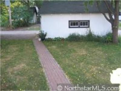 5th image of 4007 Aldrich Ave N
