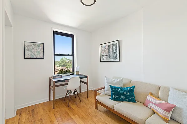 Sold by Compass | media 7