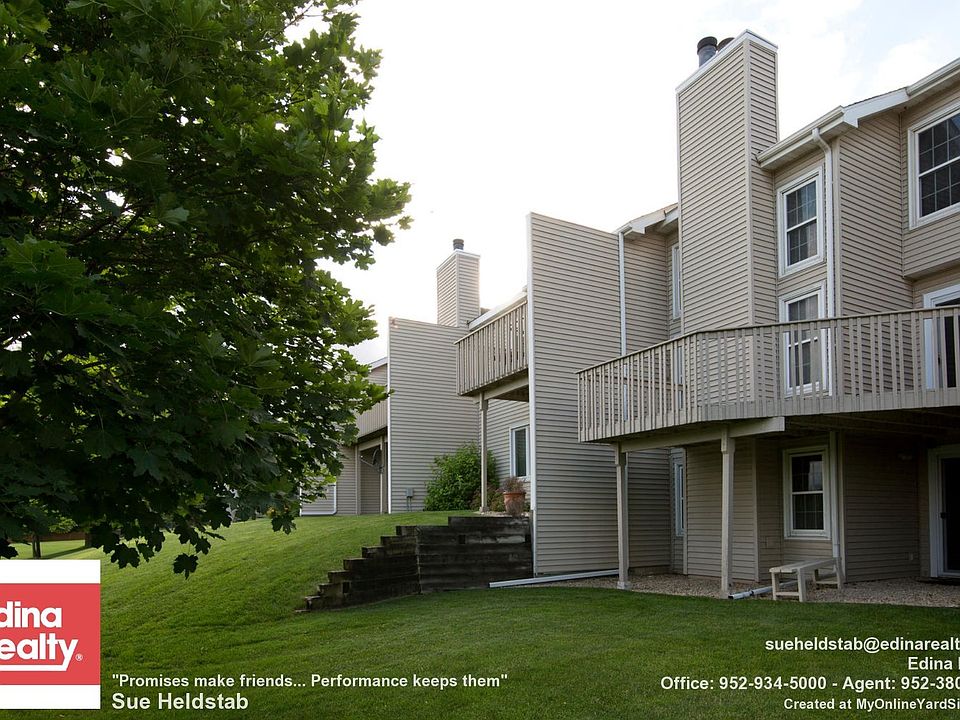 1st image of 10275 Arrowwood Dr