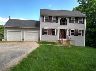 107 Center St, Ashburnham, MA 01430