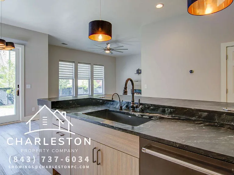 2217 Daniel Island Dr — Photo 10