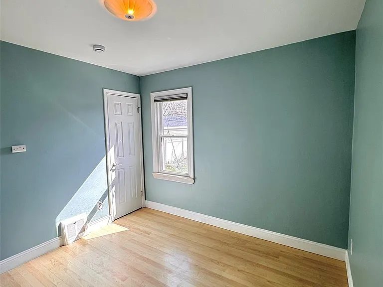 511 S Campbell Rd — Photo 11