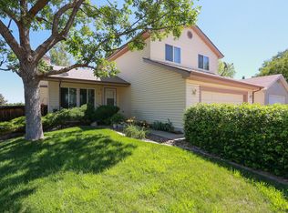 243 Southpark Rd, Highlands Ranch, CO 80126