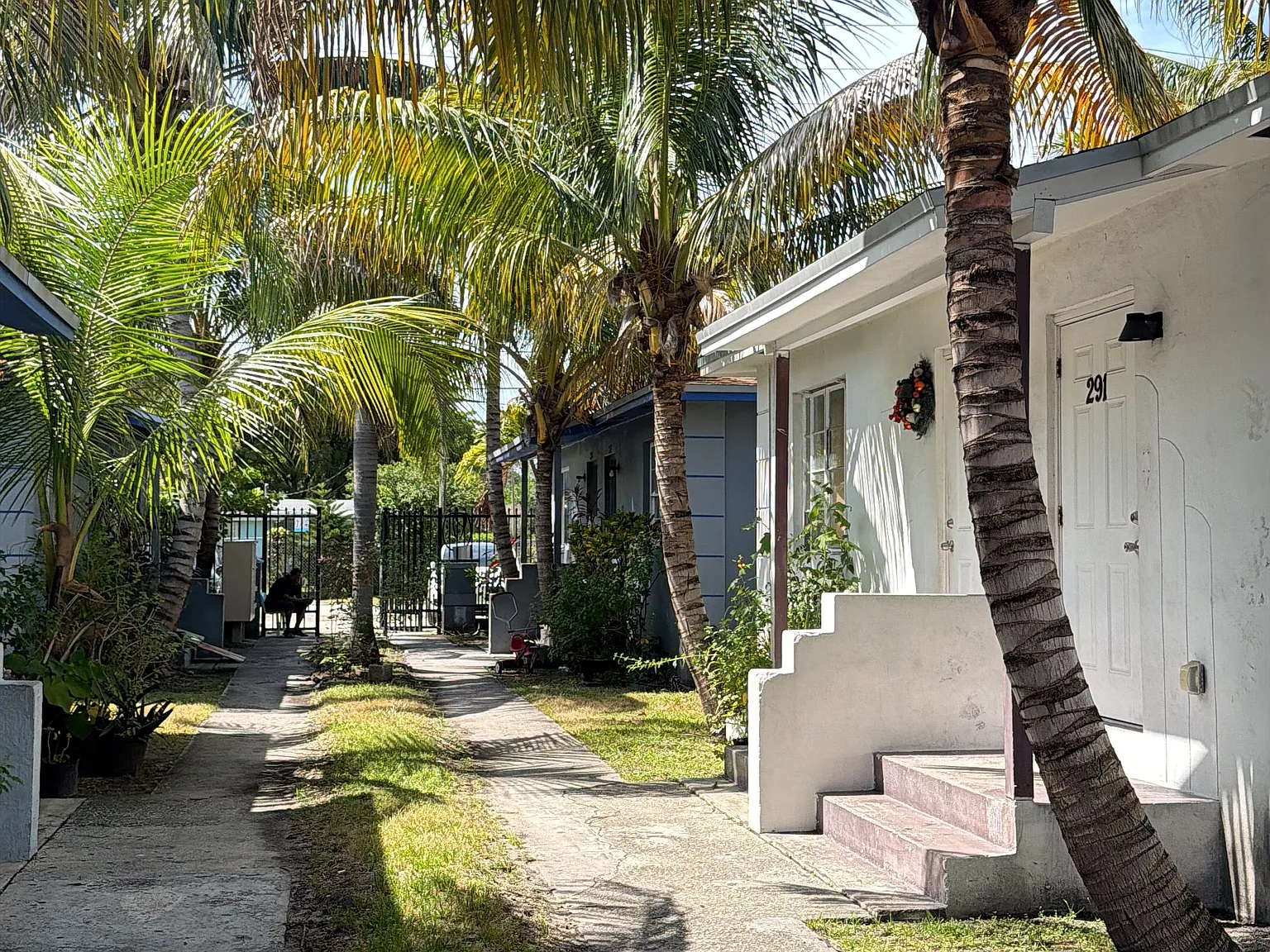 1 bed, $1,400 — Photo 3