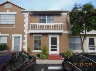 2909 Dorchester Ln, Hollywood, FL 33026