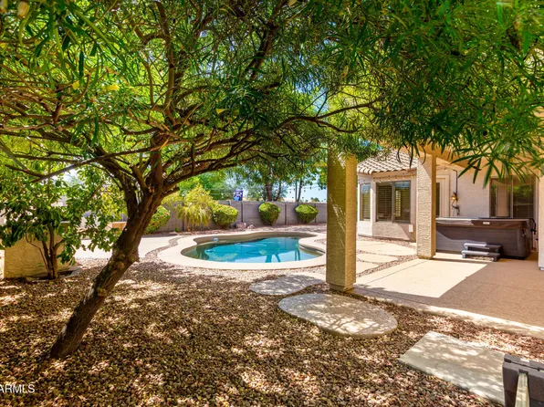 1954 S MARBLE Street, Gilbert, AZ 85295