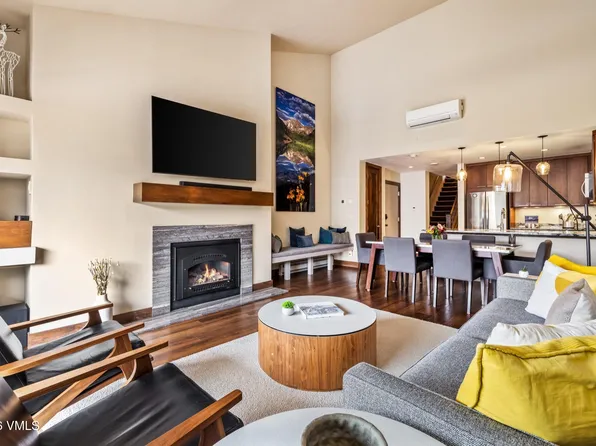 137 Benchmark Rd #518, Avon, CO 81620