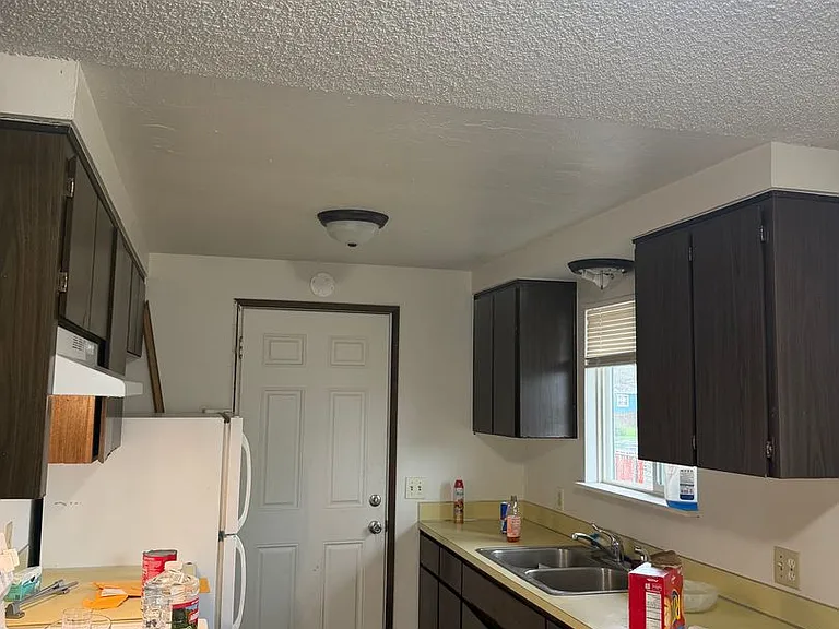 5040 E St #1 — Photo 13