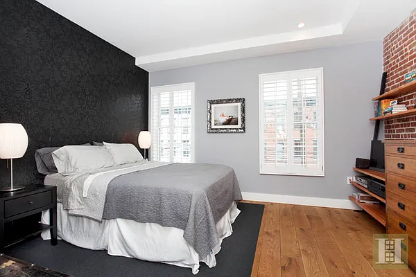 Sold by Halstead Property | media 1