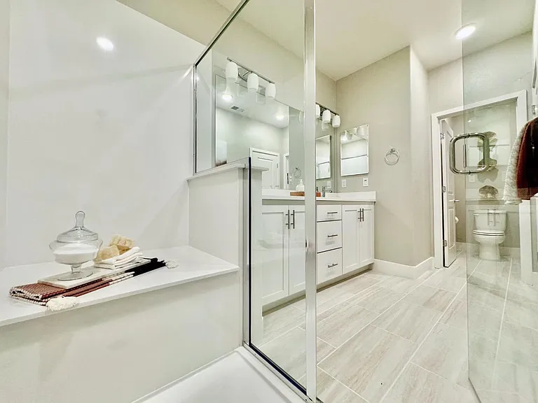 420 Arc Ct — Photo 7