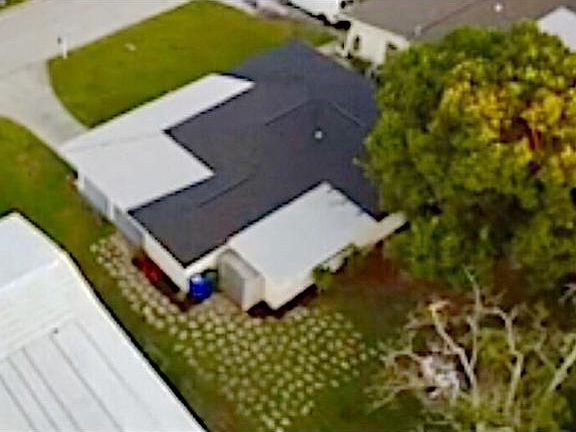 2nd image of 990 Crosley Dr