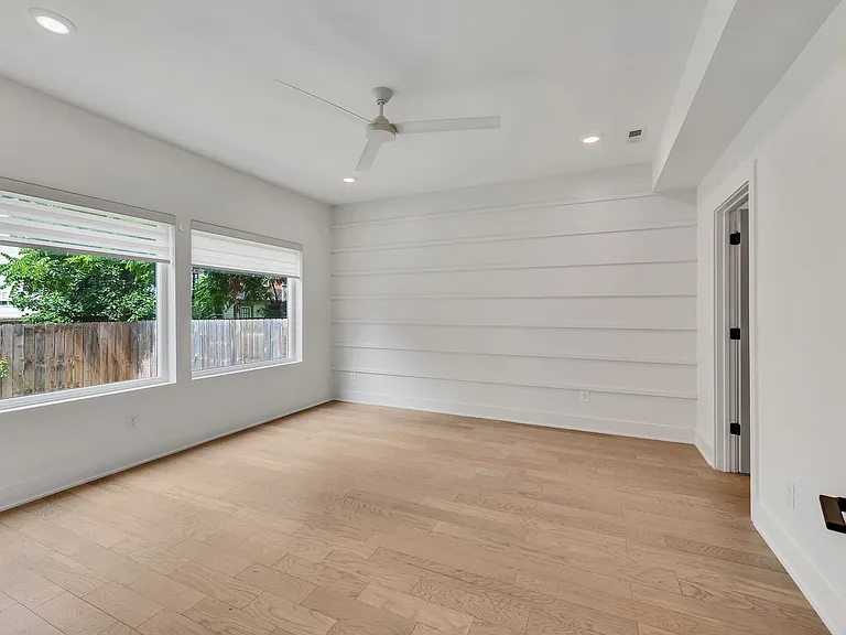 904B Cahal Ave — Photo 6
