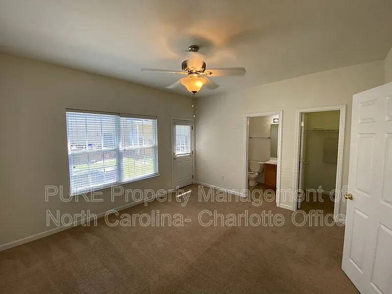 8622 Twined Creek Ln — Photo 18