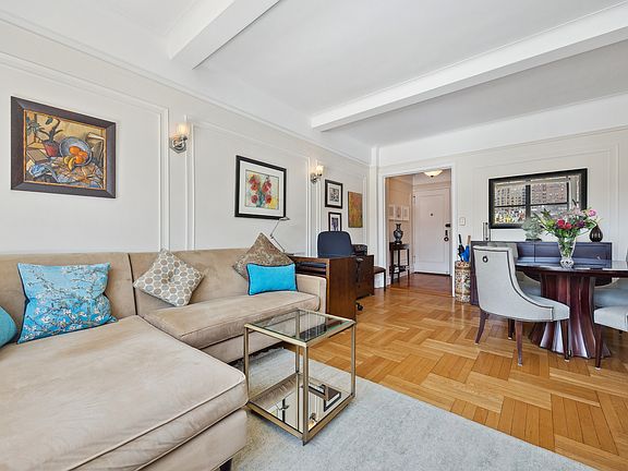 5th image of 40 W 77th St #8C