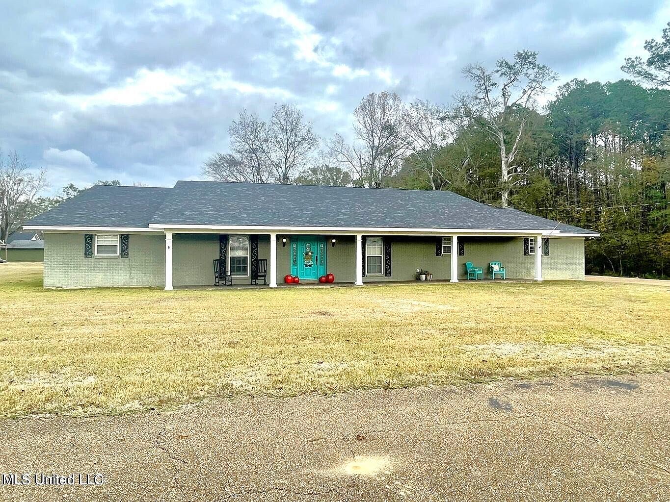 215 Alma St, Walnut Grove, MS 39189 Zillow
