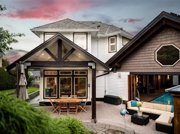 677 Windsor Pl, Campbell River, BC V9W 7Y6