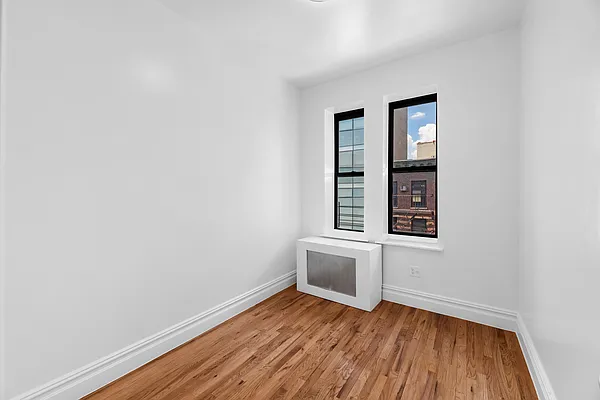 Rented by REAL New York | media 16