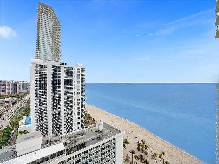 16699 Collins Ave #2305 — Photo 28