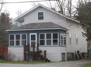 142 Church St, Alexandria Bay, NY 13607