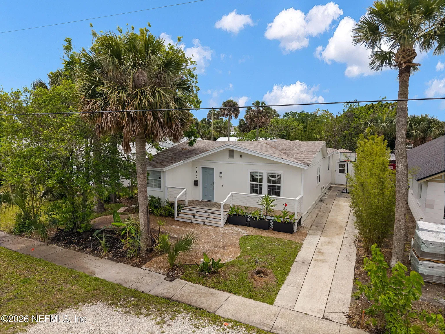 4 bed, 3.0 bath, 2018 sqft, $3,500 — Photo 3
