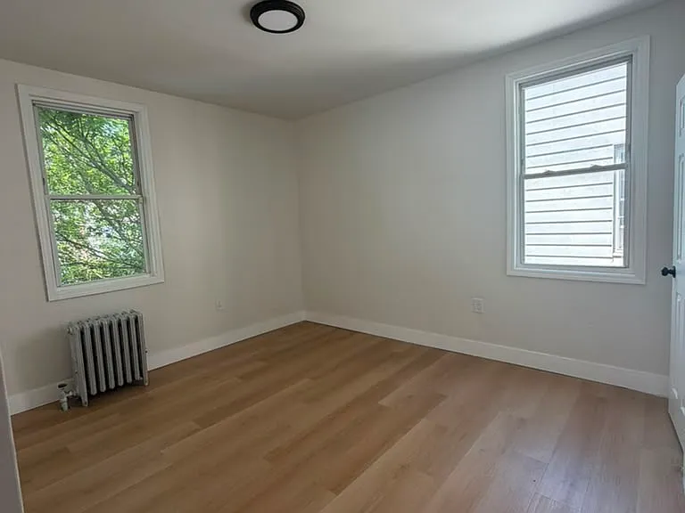 209 Columbia Ave #B — Photo 4