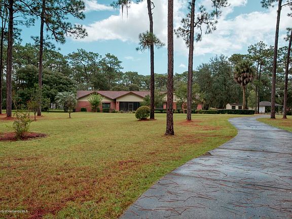 3rd image of 5131 N Andri Dr