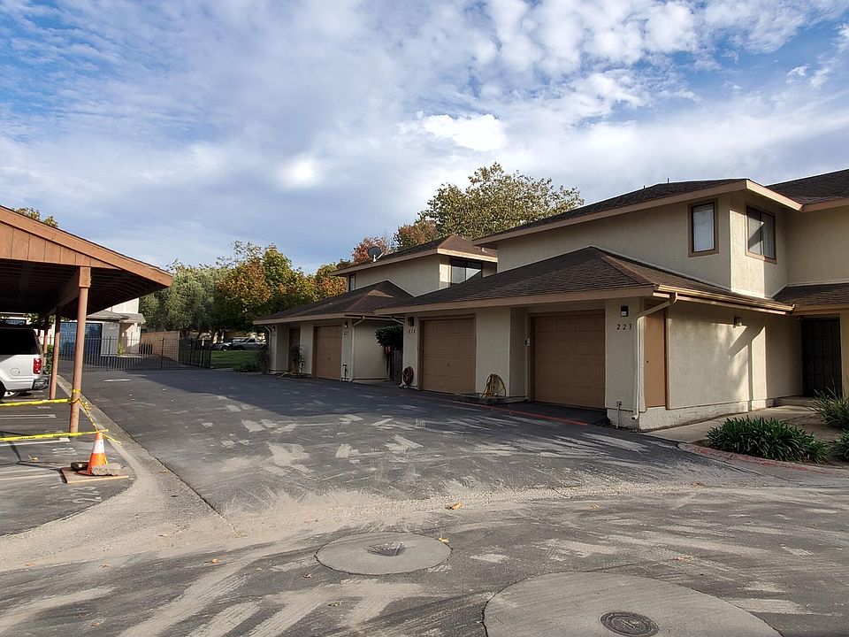 225 Village Circle Dr, Lompoc, CA 93436 Zillow