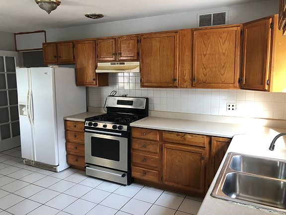 4th image of 6534 N Hoyne Ave #2S