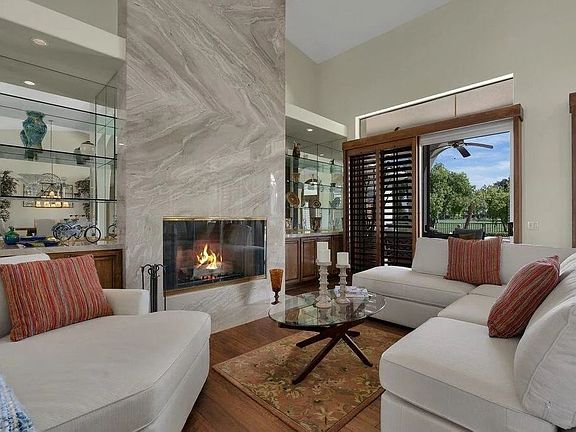 3rd image of 79170 Montego Bay Dr