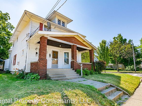 2nd image of 1800 Coit Ave NE Unit 1