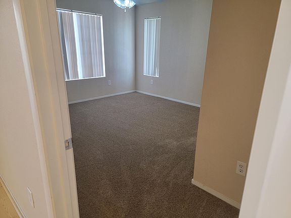 3rd image of 1909 Mountain Hills Ct Unit 206