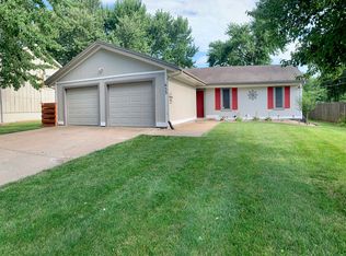 633 E Wabash St, Olathe, KS 66061