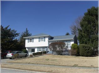 5 Cherry Hill Rd, Cape May, NJ 08204