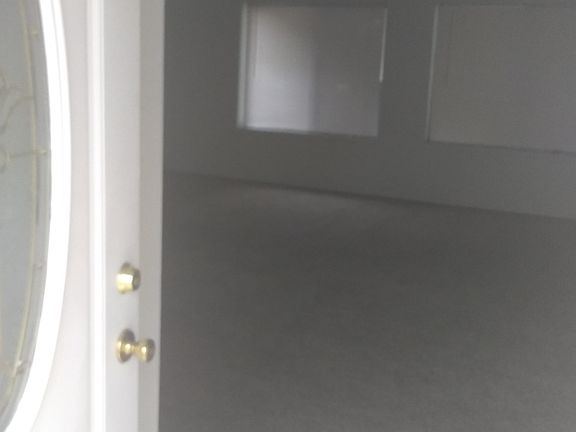 Front door into livingroom