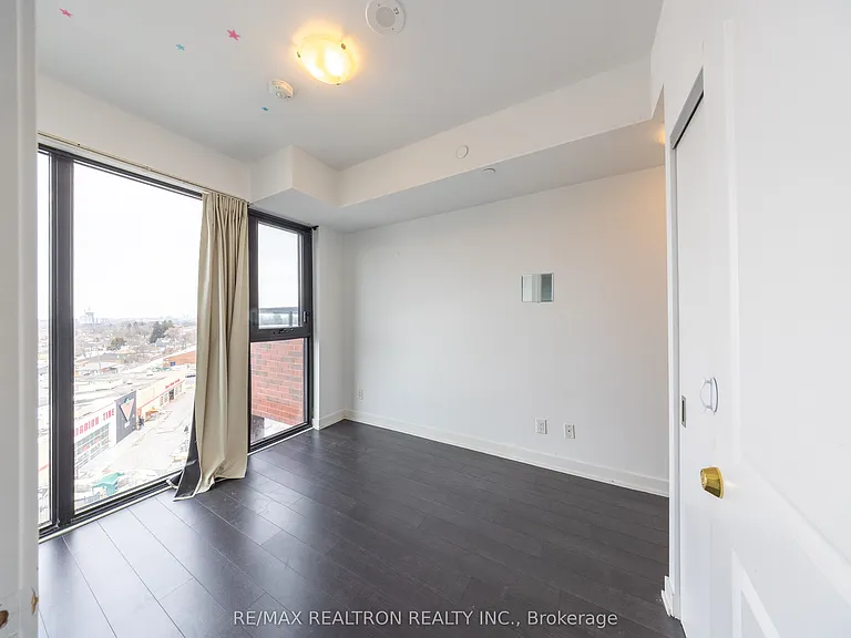 2799 Kingston Rd #910 — Photo 9