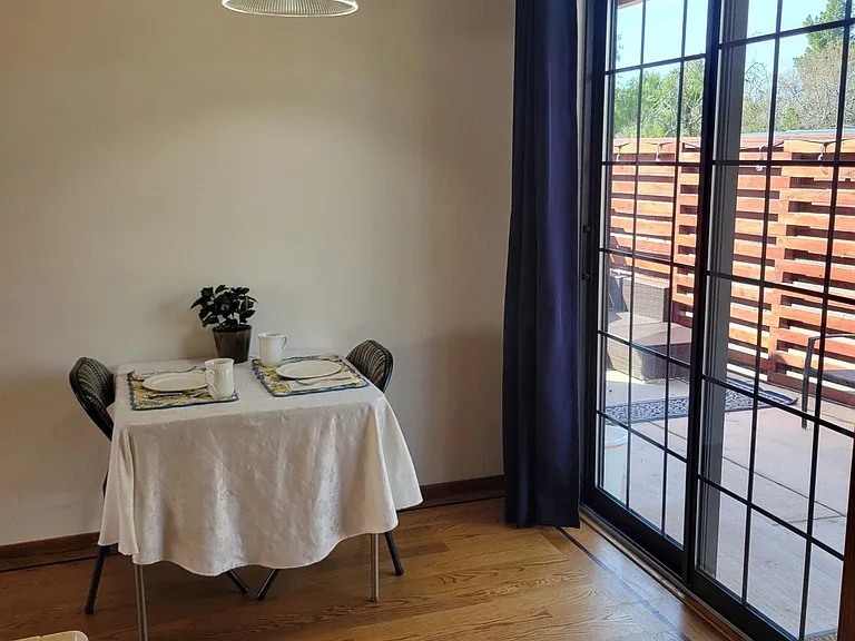 4964 Myrtle Dr — Photo 5