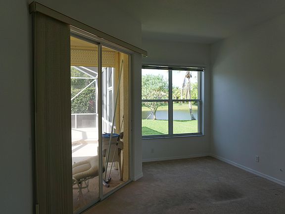 5th image of 468 SW Rosewood Cv