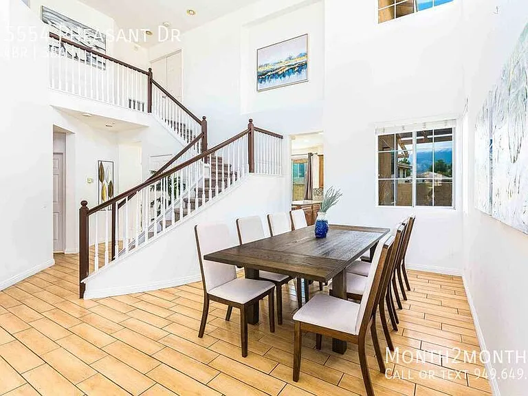 5554 Pheasant Dr — Photo 4