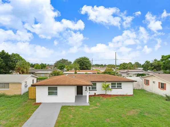 2235 Roselawn Dr, Holiday, FL 34691