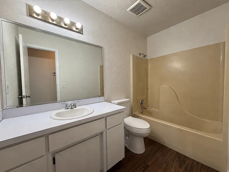 2247 Emily Circle Dr #A — Photo 11
