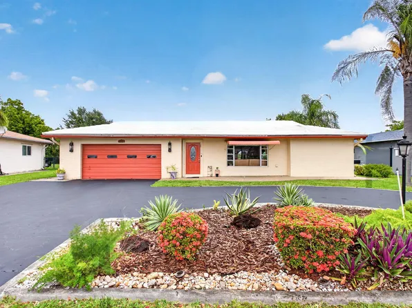 7306 NW 94th Way, Tamarac, FL 33321