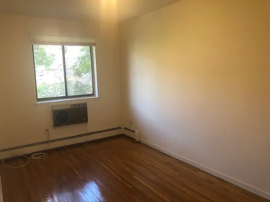 Rented by 18 REALTY | media 24