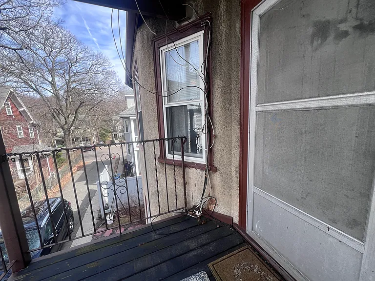 33 Oakland Rd #2 — Photo 21