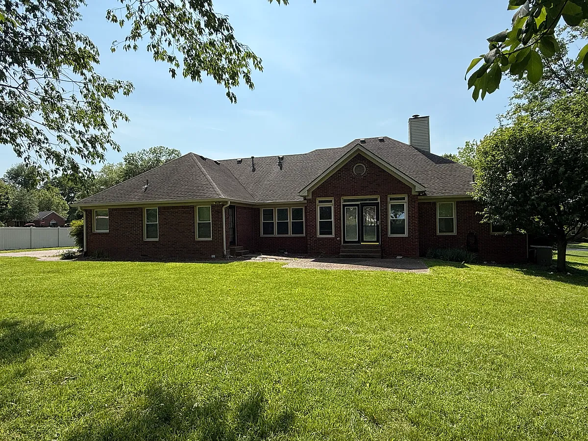 Building Photo - 126 Trapper Way