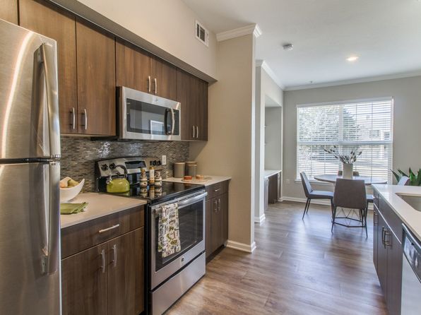 10200 Park Meadows Dr #22-2216