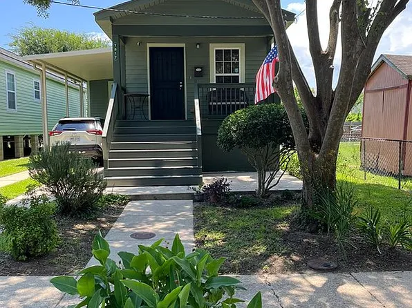 1817 Bartholomew St, New Orleans, LA 70117